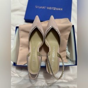 Stuart Weitzman Xcurve 100